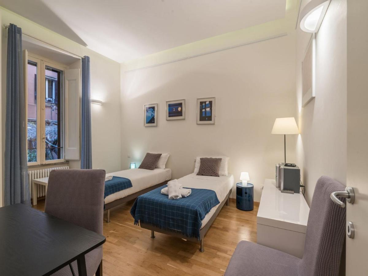 The Best Rent - Elegant Flat Near Colosseum روما المظهر الخارجي الصورة